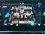 Volkswagen Golf (2018) 1.4 TSI R-Line - náhled 19