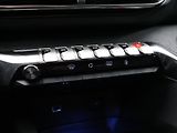Peugeot 5008 1,2 PT 96kW Allure 7-Míst CZ - náhled 23