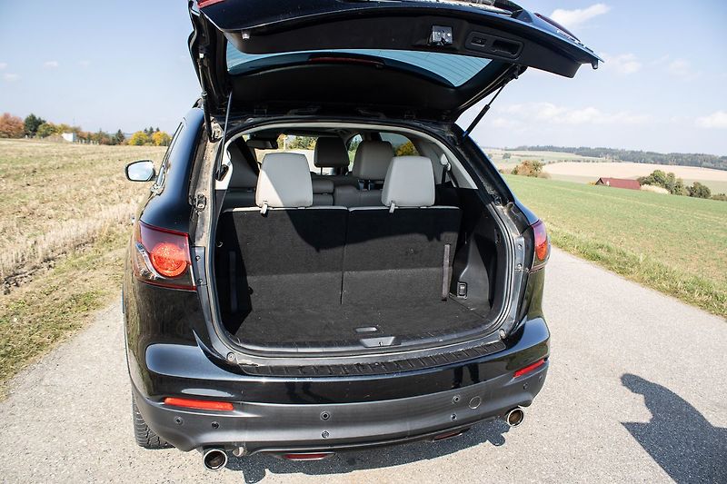 Mazda CX-9 - fotka 26 z 29