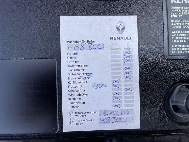 Renault Clio (2014) 1.2 i Kombi - fotka 15 z 17