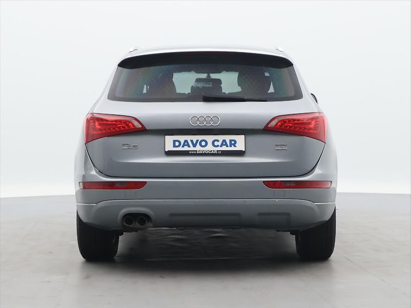 Audi Q5 2,0 TDI 125kW Quattro S-Tronic - fotka 6 z 31
