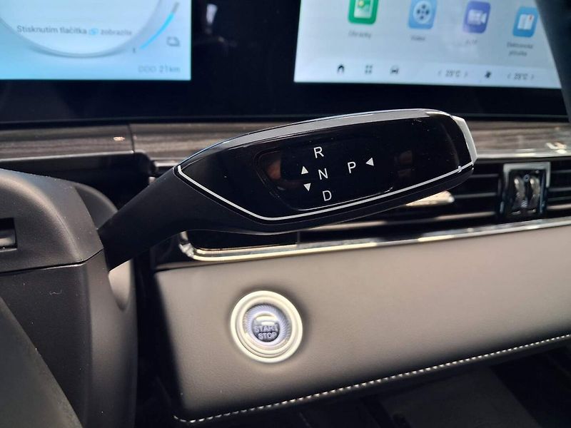 Omoda 5 (2026) Premium 1.5 tGDI HEV - fotka 15 z 28