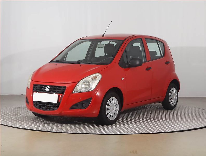 Suzuki Splash (2012) 1.0, Vyhř. sedaček - fotka 2 z 16