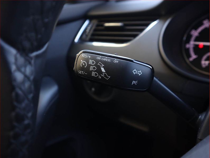 Škoda Octavia (2018) Ambition Plus 1.5 TSI - fotka 18 z 18