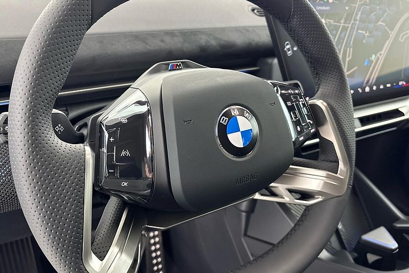 BMW iX3 50 xDrive - fotka 22 z 26