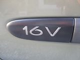 Renault Clio 1.2i ČR +sada kol - náhled 21