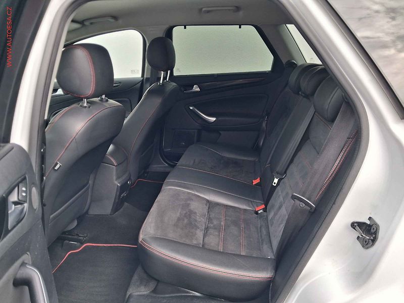 Ford Mondeo (2012) 2.0 TDCi, Titanium S, AT - fotka 10 z 20