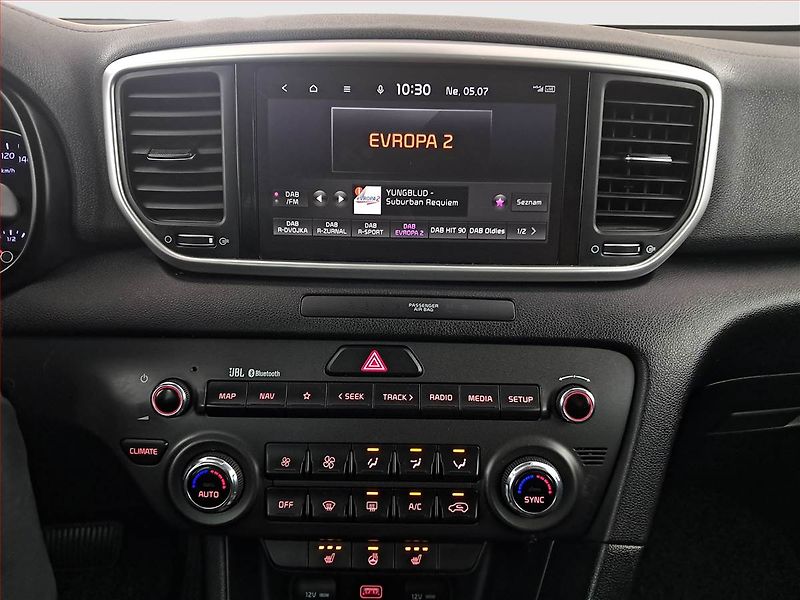 Kia Sportage (2022) Black Edition 1.6 T-GDI - fotka 12 z 20