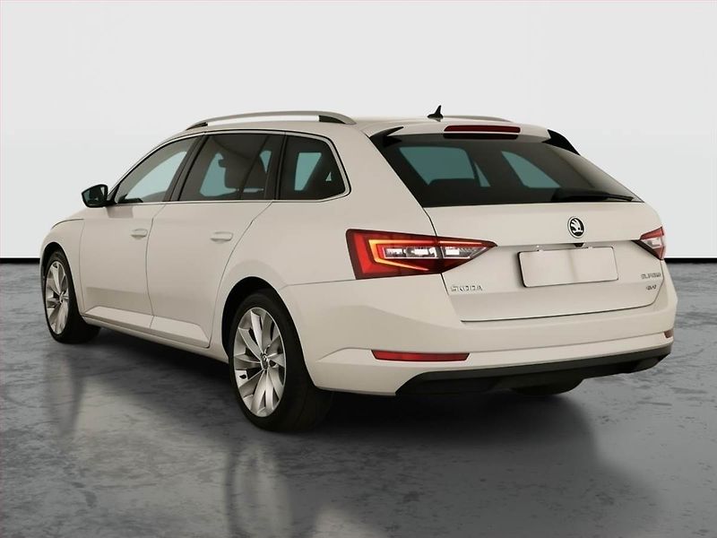 Škoda Superb (2018) 2.0 TDI, 4X4, Automat, Kůže - fotka 4 z 18