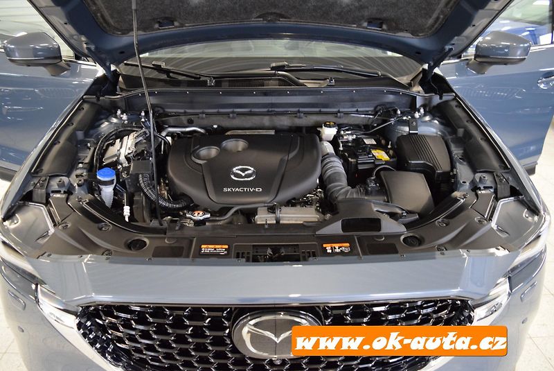 Mazda CX-5 2.2 D EXCLUSIVE-LINE 2024 - fotka 63 z 68