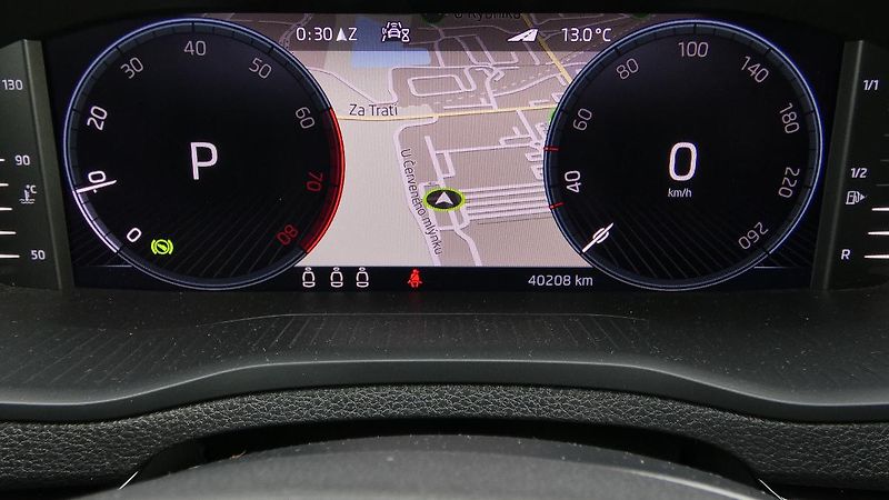 Škoda Karoq 1,5 TSI DSG Style - fotka 13 z 22