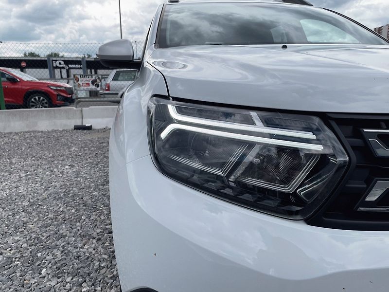 Dacia Duster (2022) 1.3 TCe,Prestige,Automat,1.Maj - fotka 28 z 28
