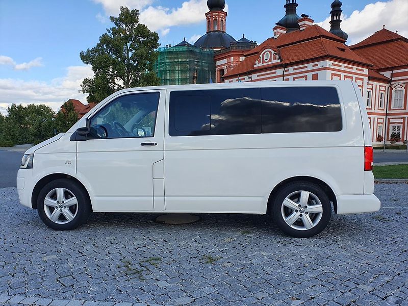 Volkswagen Multivan (2010) 2L 103kw, pěkný stav,  splátky - fotka 11 z 32