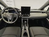 Toyota Corolla Cross 2.0 Hybrid (197 k) Comfort 4x4 - náhled 14