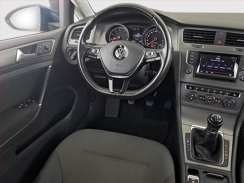 Volkswagen Golf (2013) 1.2 TSI, Serv.kniha, Navi - fotka 7 z 20
