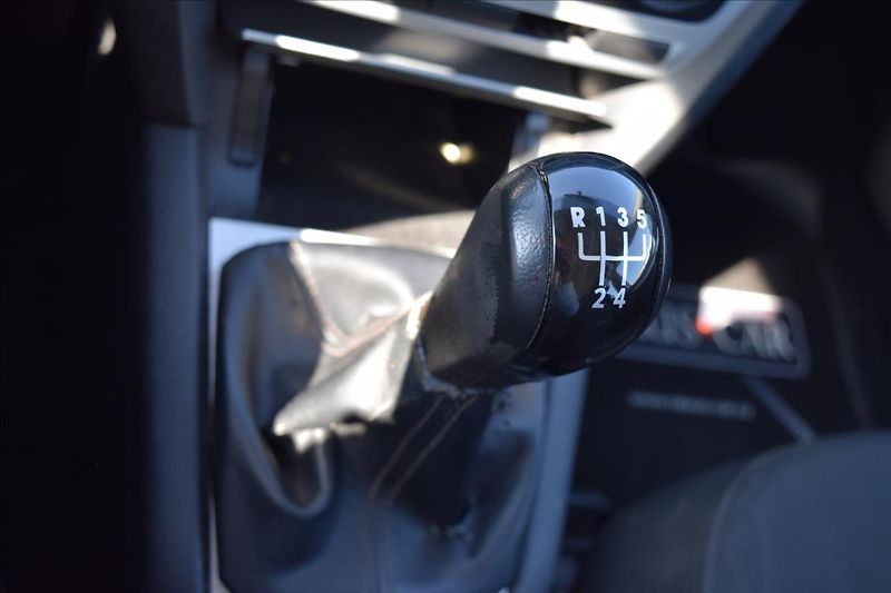 Škoda Octavia 1,9 TDI 77KW 2X KOLA PO SERVIS - fotka 43 z 49