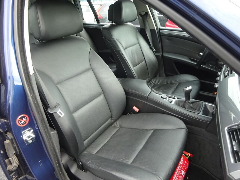 BMW Řada 5 520d 120kW KŮŽE SERVIS - fotka 9 z 31