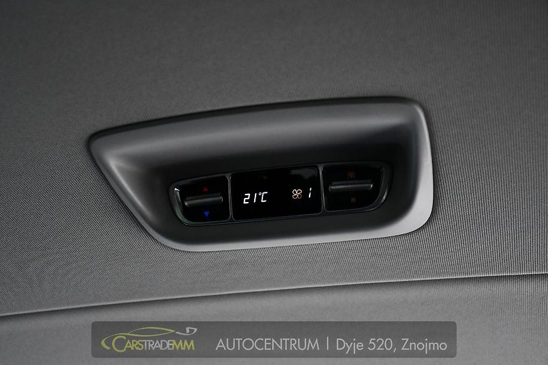 Mercedes-Benz Třídy V V250d 4MATIC 7MÍST - fotka 47 z 51