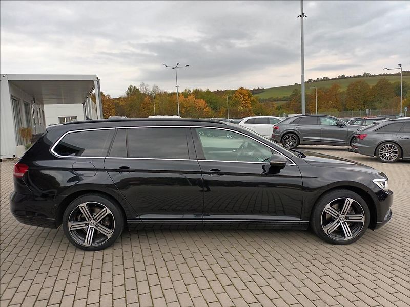 Volkswagen Passat 2,0 TDI,110KW,RADAR,LED, - fotka 4 z 47