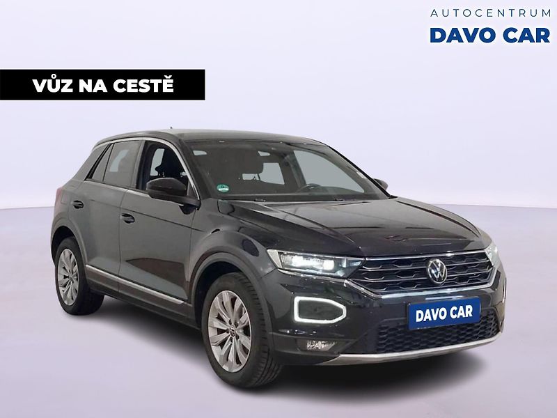 Volkswagen T-Roc 1,5 TSI 110kW DSG Sport LED - fotka 2 z 12