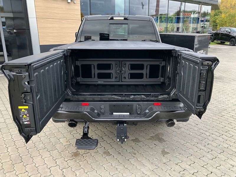 Dodge RAM (2025) 3.0 I6 548k LIMITED NIGHT RAMB - fotka 61 z 81