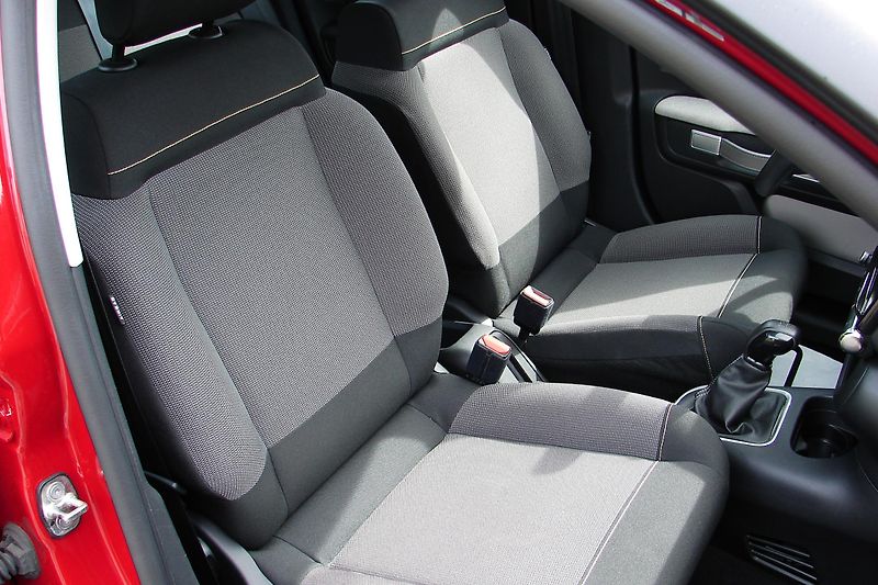 Citroën C3 III 1.2 PureTech 83PS 28t Km! - fotka 11 z 40