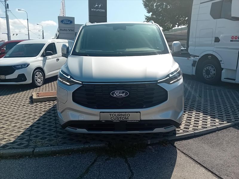 Ford Tourneo Custom (2026) 2,5 PHEV 171kW/232k  Active L2 - fotka 9 z 13