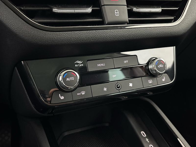 Škoda Kamiq Selection - fotka 19 z 27
