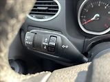 Ford Focus 1,8 i KLIMA 2x KOLA VYHŘ. OKNO - náhled 21