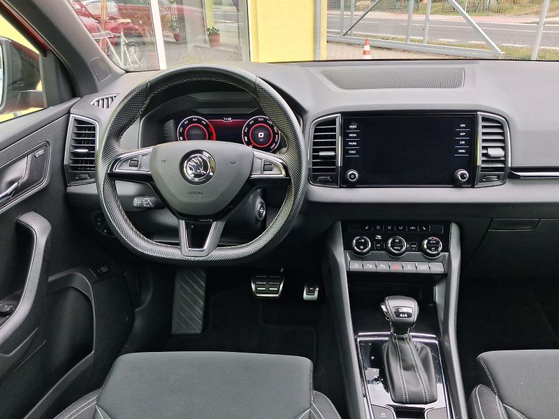 Škoda Karoq (2020) 2,0TDi DSG 4x4 SPORTLINE NAVI - fotka 27 z 48