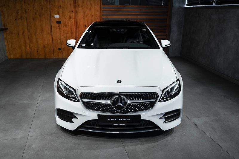 Mercedes-Benz Třídy E - fotka 2 z 18