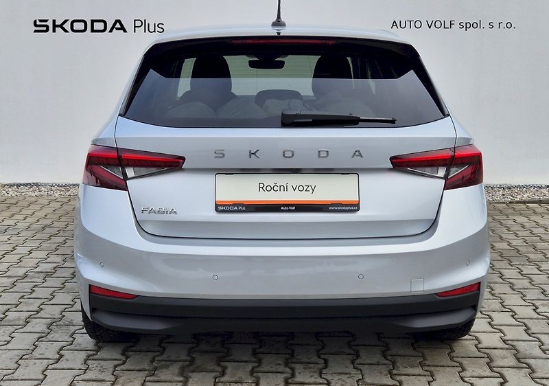 Škoda Fabia (2024) Top Selection 1.0 TSI 85 kW 6° - fotka 10 z 32