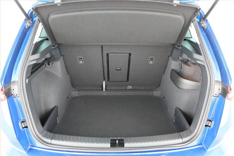 Škoda Karoq (2025) 1.5 TSI, Drive, FullLed - fotka 15 z 16