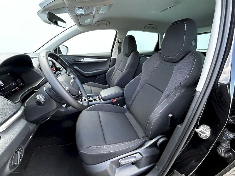 Škoda Karoq (2025) 1.5 TSI 110kW DSG Selection Va - fotka 25 z 34