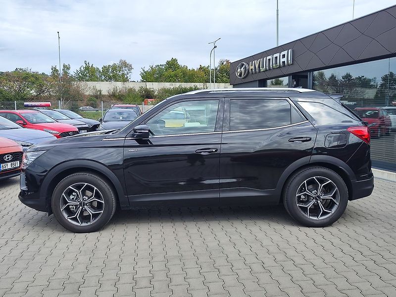 KGM Korando 1.5 T-GDI/120kW Premium AT 4x4 - fotka 8 z 32