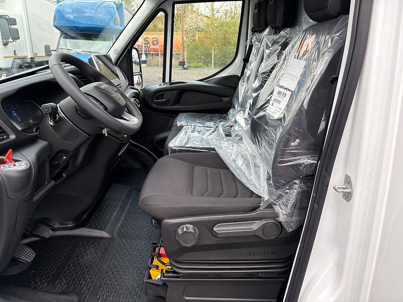 Iveco Daily (2026) 3.0, 180k, Skříň, Hydr. čelo - fotka 14 z 27