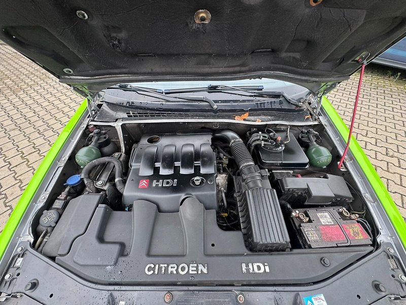 Citroën Xantia (2000) 2.0 HDI 66 KW STK - fotka 40 z 43