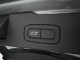 Volvo V60 CC D4 AWD MOMNETUM CZ 1.maj - náhled 25
