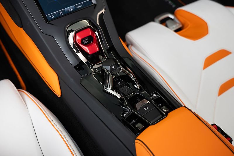 Lamborghini Huracán Lift/Viola Pasifae/Keramické B - fotka 12 z 29
