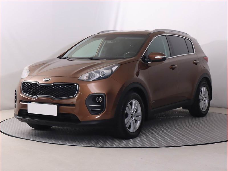 Kia Sportage (2016) 2.0 CRDi, 4X4, Automat - fotka 2 z 20