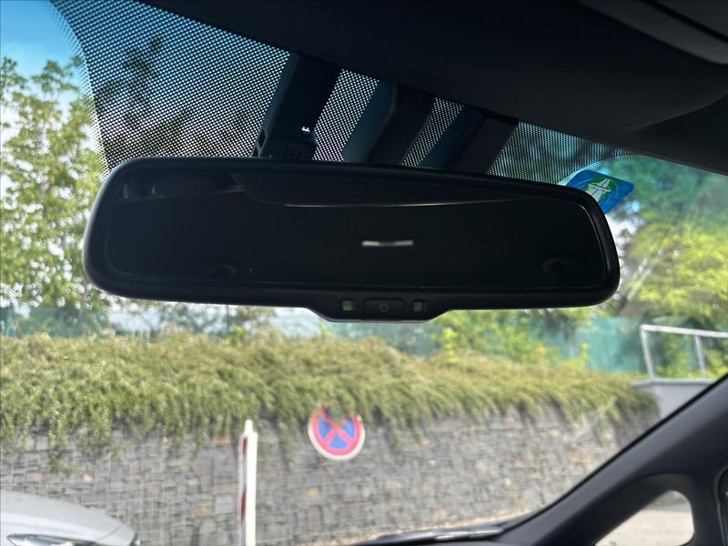 Kia Ceed 1,0 TGDi GT Line NAVI KAMERA - fotka 30 z 38