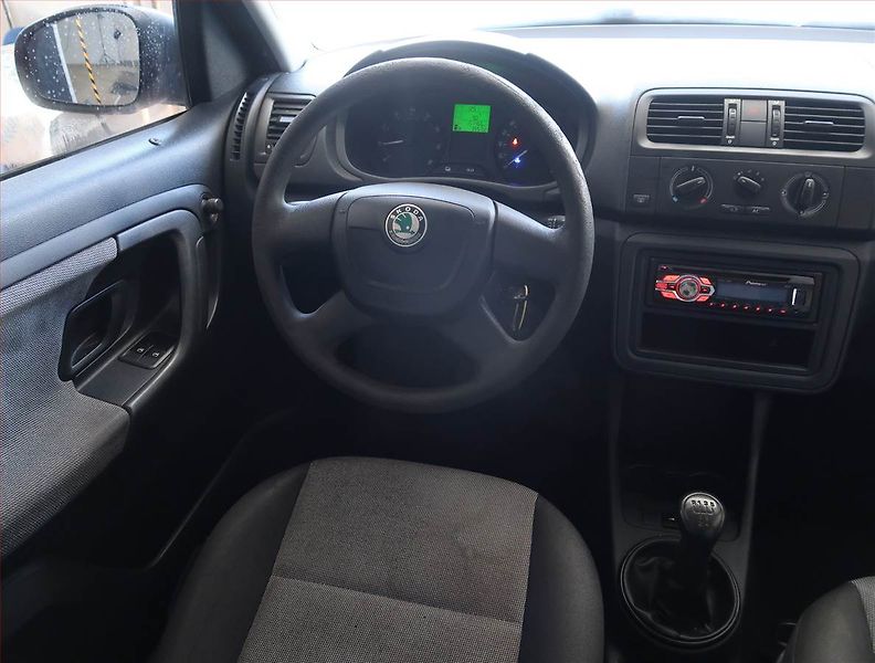 Škoda Roomster (2012) 1.2 12V, Tažné, za super cenu - fotka 7 z 14
