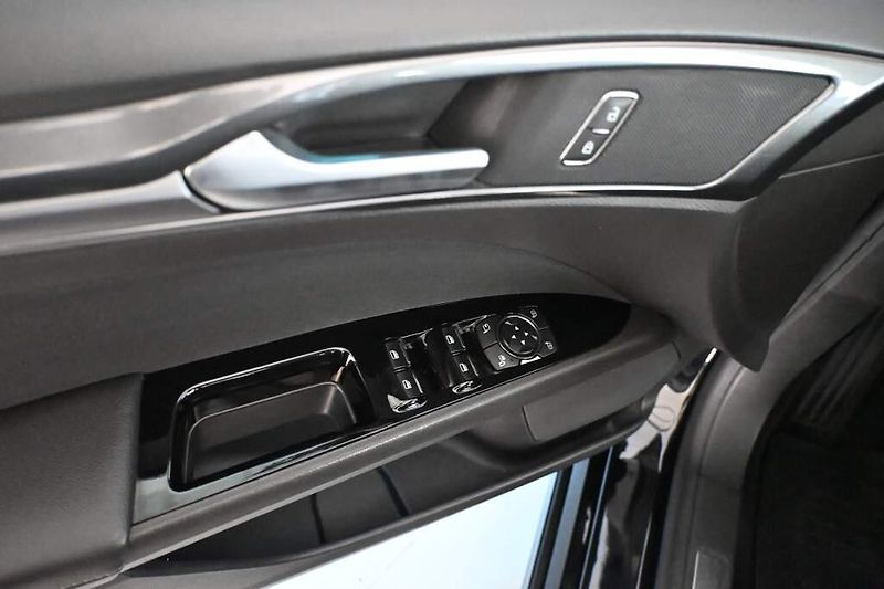 Ford Mondeo (2021) 2.0 TITANIUM Tažné ECOBLUE - fotka 15 z 30