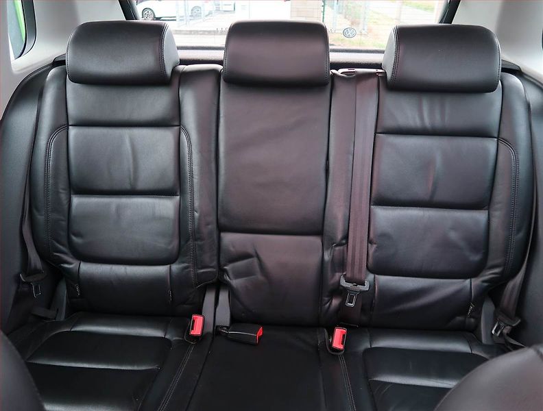 Volkswagen Tiguan (2012) 2.0 TSI, 4X4, Automat, Kůže - fotka 10 z 21