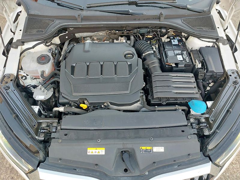 Škoda Octavia 2,0 TDi 85kw Ambition ČR - fotka 17 z 17