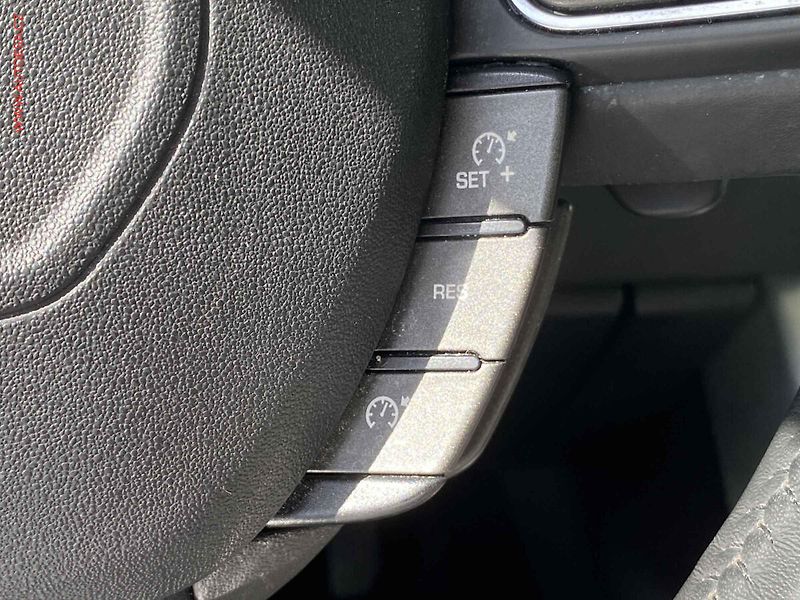 Land Rover Range Rover Evoque (2018) 2.0 TD4 4x4, AT, bixen, kůže - fotka 15 z 20