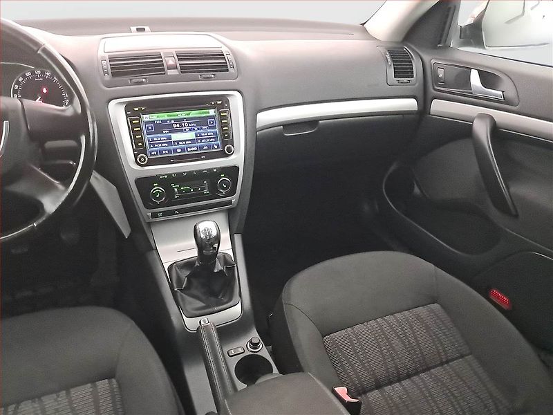 Škoda Octavia (2008) 1.9 TDI DPF, Tempomat - fotka 8 z 15