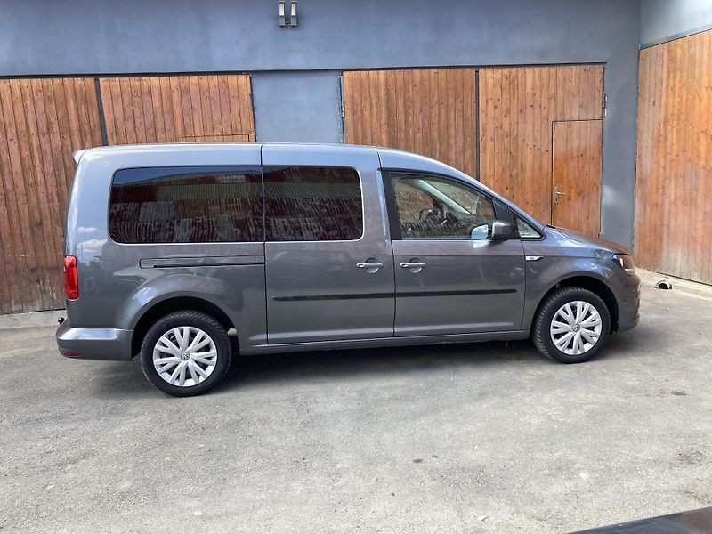 Volkswagen Caddy  MAXI 2,0TDi 7míst novérozvody - fotka 8 z 21