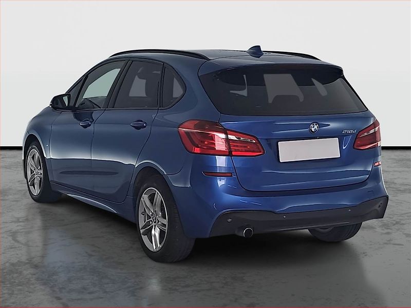 BMW Řada 2 (2018) M Sport 218d Active Tourer - fotka 4 z 18