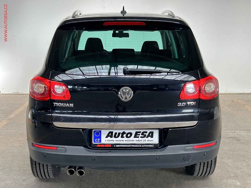Volkswagen Tiguan (2011) 2.0TDi, DSG - fotka 5 z 15
